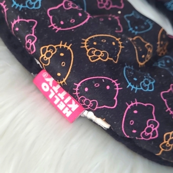 Hello Kitty Black All Over Print Travel Vacation Airline Comfort Neck Pillow - Picture 4 of 10